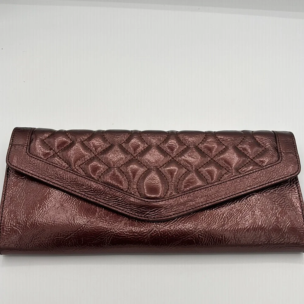 NWOT Hobo International Quilted Patent Leather Clutch Wristlet Organizer Bronze